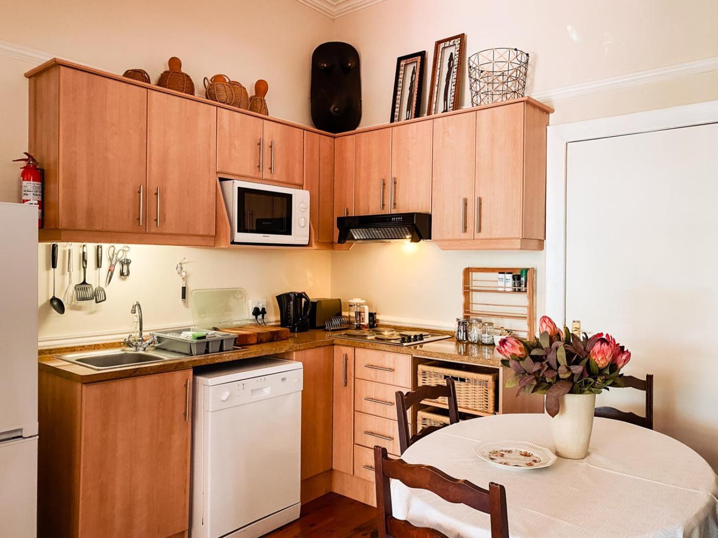 5 Camp Street Guesthouse & Self-Catering Cape Town Exterior photo