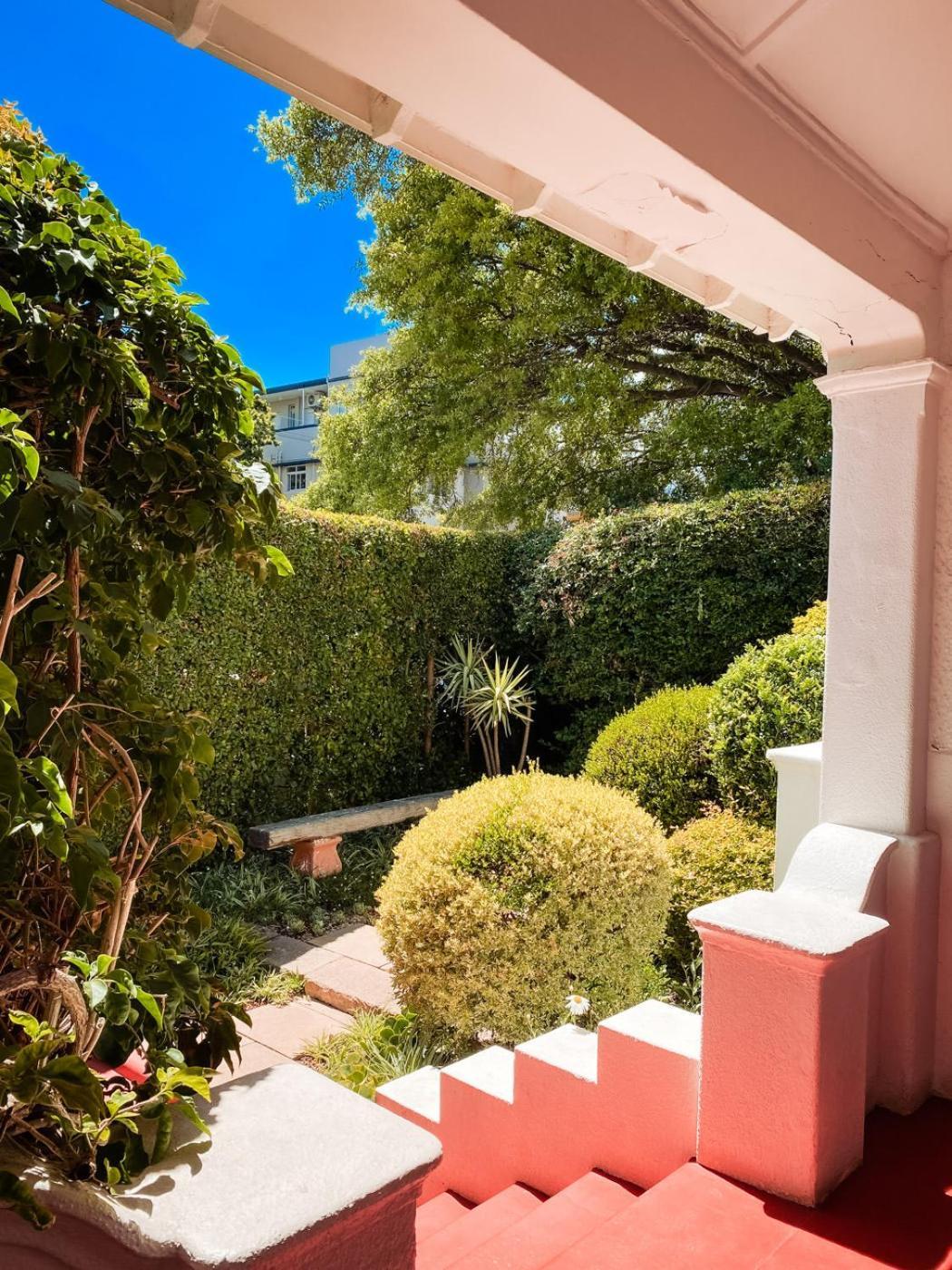 5 Camp Street Guesthouse & Self-Catering Cape Town Exterior photo